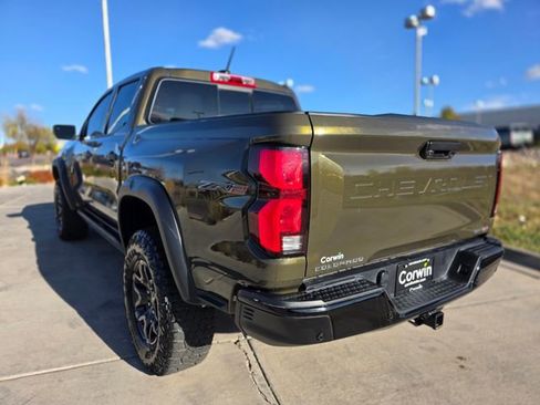 Used 2025 Chevrolet Colorado ZR2 w/ Technology Package image 5