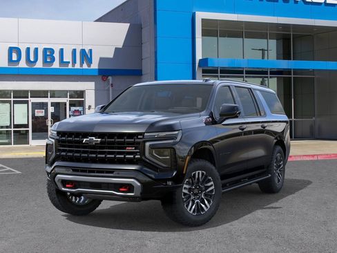 New 2026 Chevrolet Suburban Z71 image 7