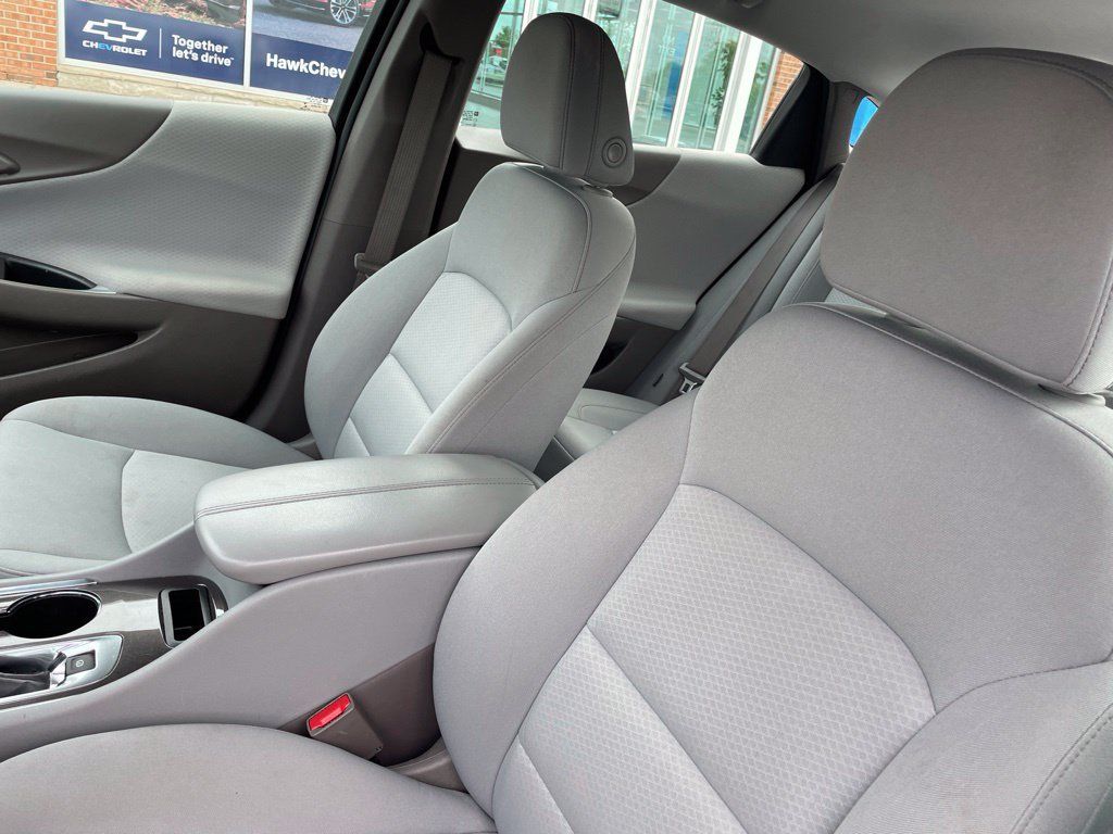 Used 2025 Chevrolet Malibu LT FWD image 20