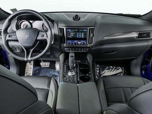 Used 2022 Maserati Levante Modena AWD/4WD image 21