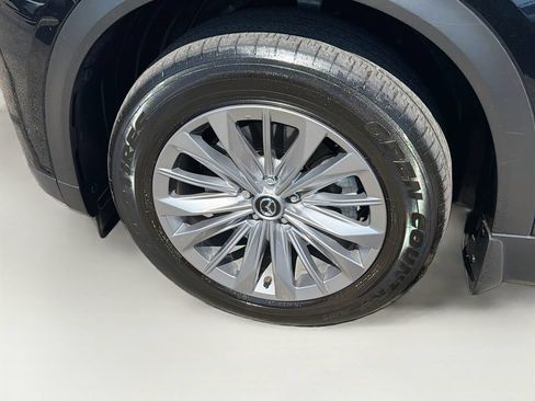 Used 2025 MAZDA CX-90 3.3 Turbo w/ Preferred Package AWD/4WD image 34