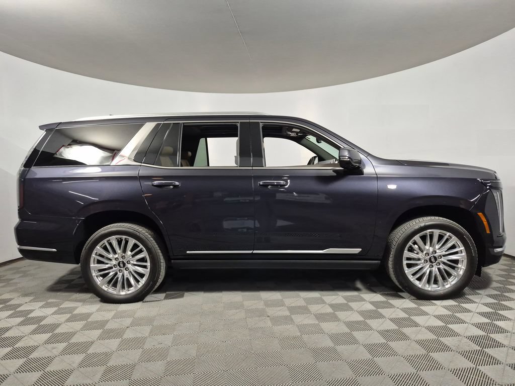 New 2026 Cadillac Escalade Luxury w/ Touring Package AWD/4WD image 8