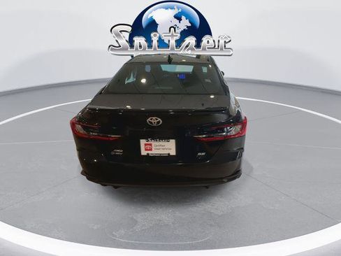 Certified 2025 Toyota Camry SE image 7