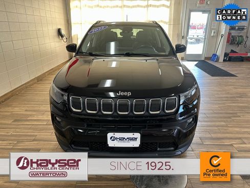 Certified 2022 Jeep Compass Latitude w/ Sun and Sound Group image 7