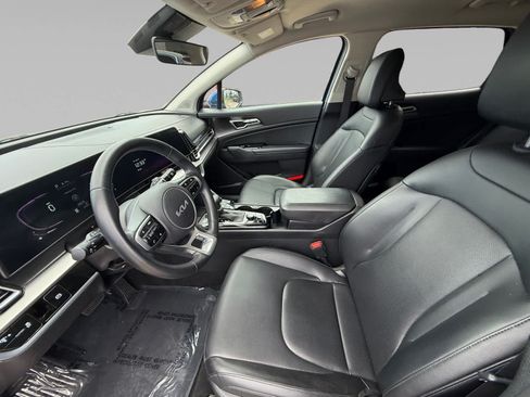 Used 2023 Kia Sportage EX FWD image 11