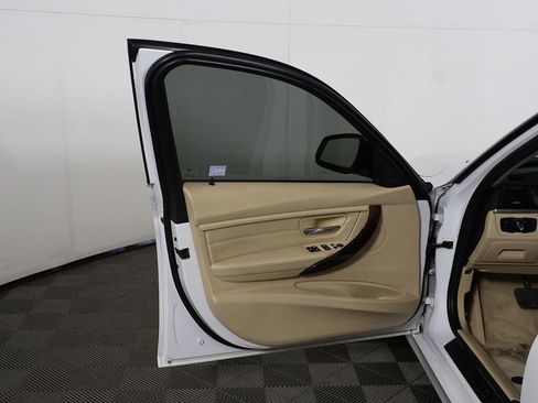 Used 2015 BMW 328i xDrive Sedan AWD/4WD image 20