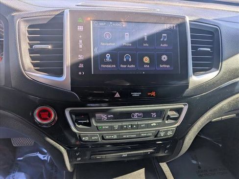 Used 2016 Honda Pilot Elite image 15