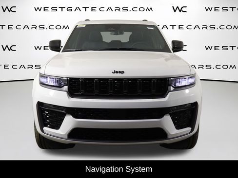 New 2026 Jeep Grand Cherokee Limited AWD/4WD image 2