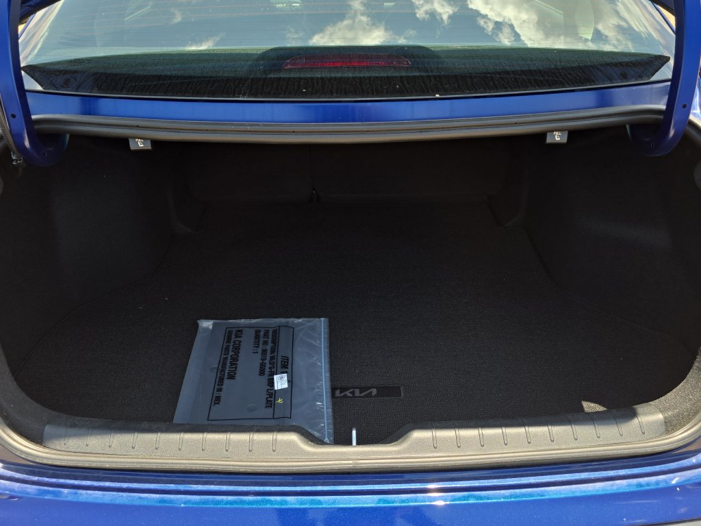 New 2026 Kia K4 FWD image 10