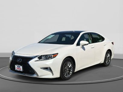 Used 2018 Lexus ES 350 w/ Navigation System Package