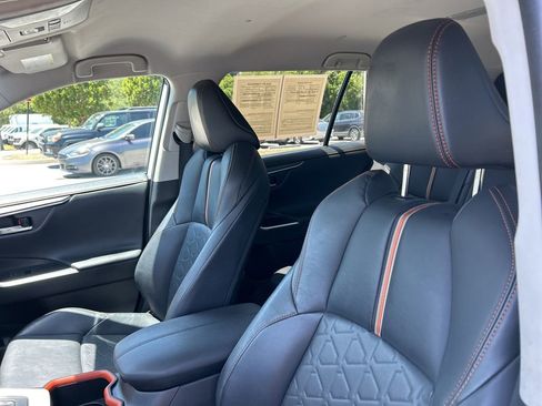 Used 2022 Toyota RAV4 Adventure image 15