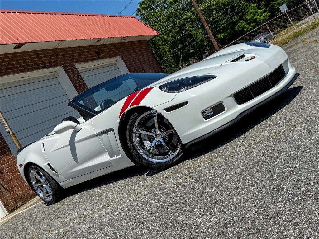 Used 2010 Chevrolet Corvette Grand Sport w/ Preferred Equipment Group RWD image 30