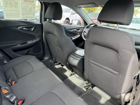 Used 2023 Chevrolet Malibu RS w/ Driver Confidence Package image 35