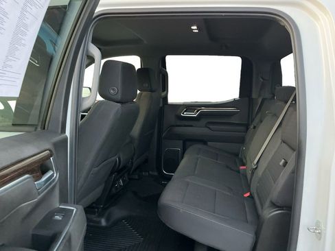 Used 2023 GMC Sierra 1500 Elevation image 21