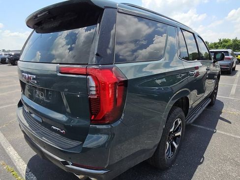 Used 2026 GMC Yukon AT4 w/ LPO, Floor Liner Package AWD/4WD image 6