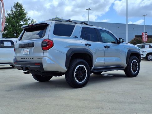 Certified 2026 Toyota 4Runner TRD Off-Road Premium w/ Tow Technology Package AWD/4WD image 5