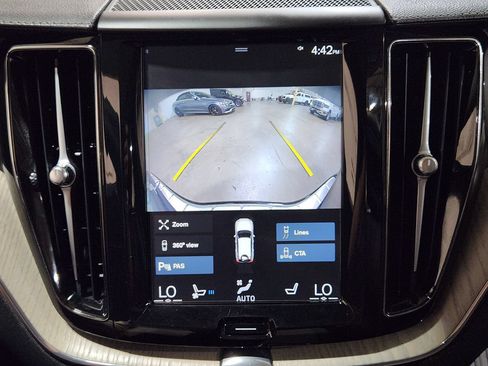Used 2020 Volvo XC60 T6 Inscription w/ Protection Package Premier AWD/4WD image 34