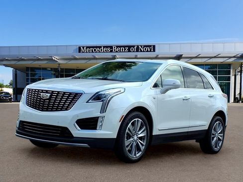 Used 2021 Cadillac XT5 Premium Luxury w/ LPO, Floor Liner Package AWD/4WD image 1
