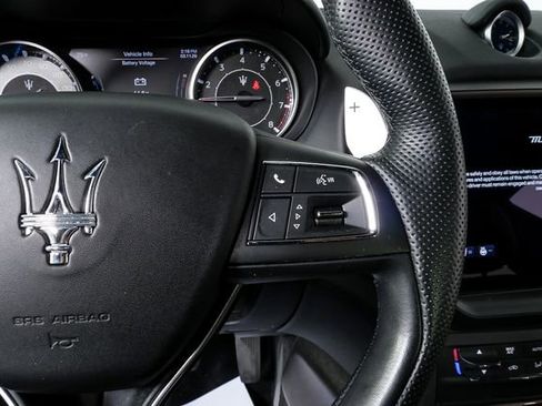 Used 2023 Maserati Ghibli Modena RWD image 10