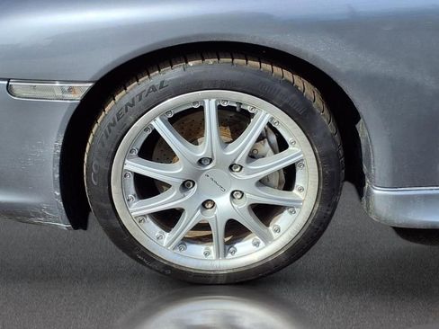 Used 2002 Porsche 911 Carrera 4 AWD/4WD image 9