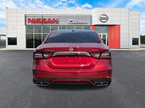 Certified 2023 Nissan Maxima Platinum w/ Sport Mat Group FWD image 4