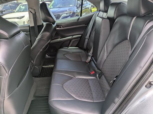 Used 2024 Toyota Camry XSE FWD image 10