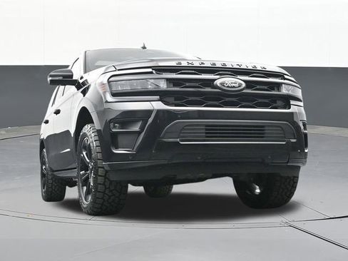 Used 2024 Ford Expedition Limited AWD/4WD image 65