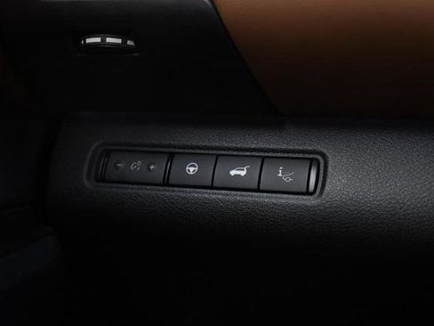 New 2026 Nissan Pathfinder Platinum image 23