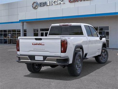 New 2026 GMC Sierra 2500 SLE image 4