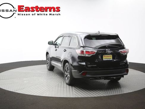 Used 2016 Toyota Highlander XLE AWD/4WD image 63