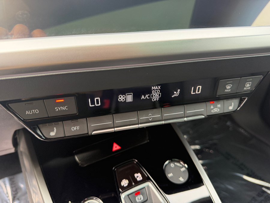 Used 2023 Audi Q4 e-tron Premium w/ Convenience Package RWD image 24