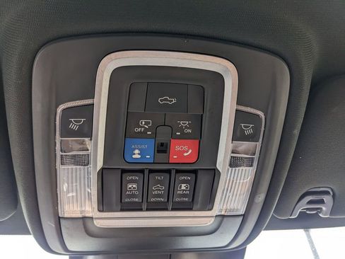 Used 2020 RAM 3500 Limited image 76