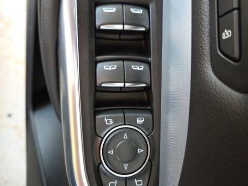 Used 2021 Cadillac XT4 Premium Luxury w/ Sun And Sound Package AWD/4WD image 48