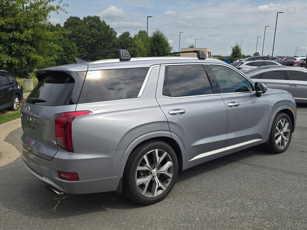 Used 2021 Hyundai Palisade Limited FWD image 3