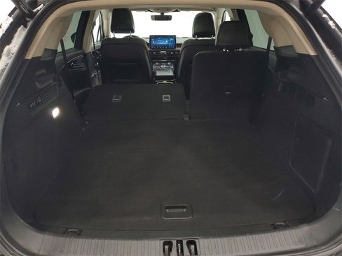 Used 2021 Lincoln Nautilus Reserve w/ Monochromatic Package image 27