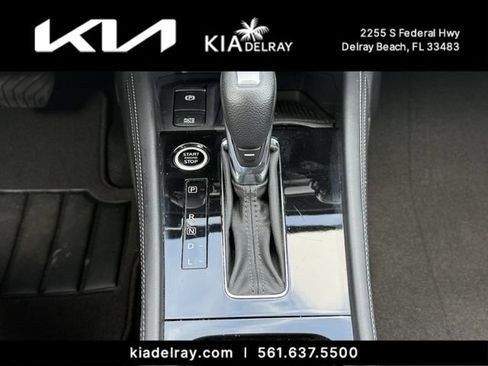 Used 2021 Nissan Kicks SR FWD image 22