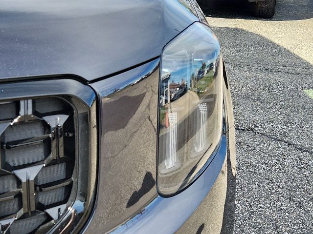 Used 2025 Kia Telluride SX Prestige X-Pro AWD/4WD image 9