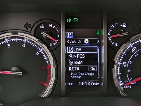 Used 2022 Toyota 4Runner Limited image 8