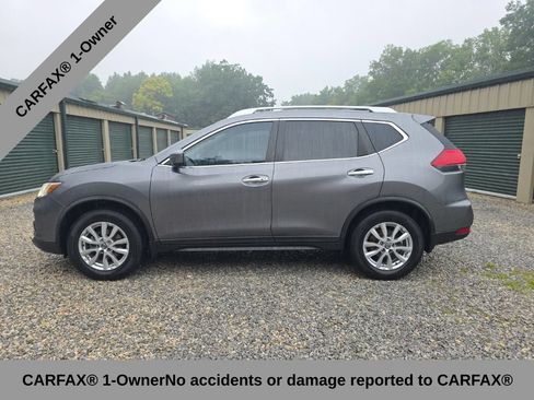 Used 2017 Nissan Rogue SV w/ SV Premium Package AWD/4WD image 2