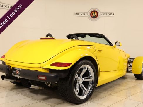Used 2000 Plymouth Prowler image 3