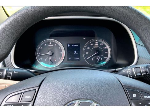 Used 2020 Hyundai Tucson Value AWD/4WD image 18