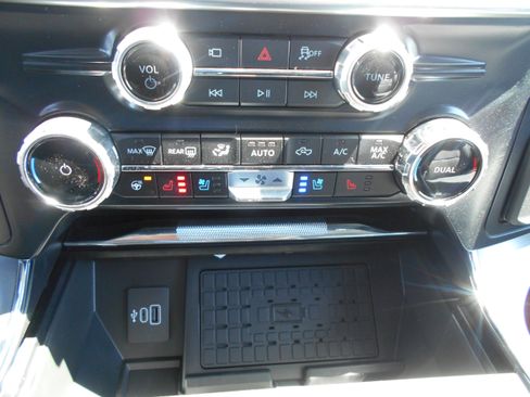 New 2026 Ford F150 Lariat image 16