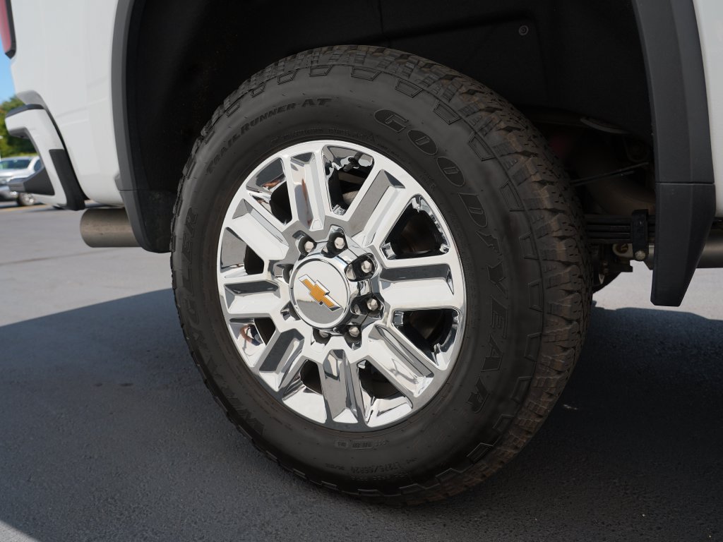 Certified 2024 Chevrolet Silverado 3500 High Country w/ LPO, Dark Essentials Package AWD/4WD image 31