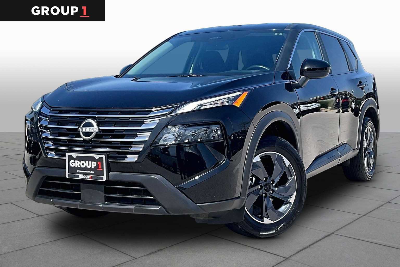 Used 2025 Nissan Rogue SV FWD image 1