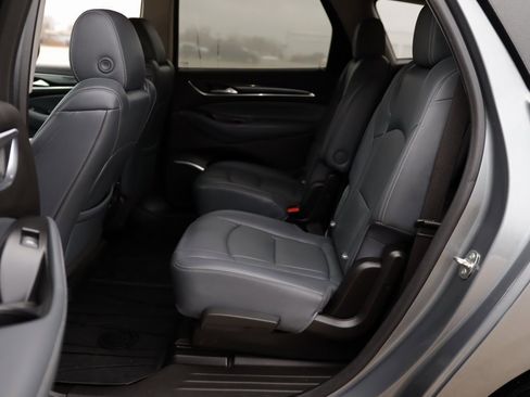 Used 2021 Buick Enclave Essence w/ Sound and Sites Package image 26