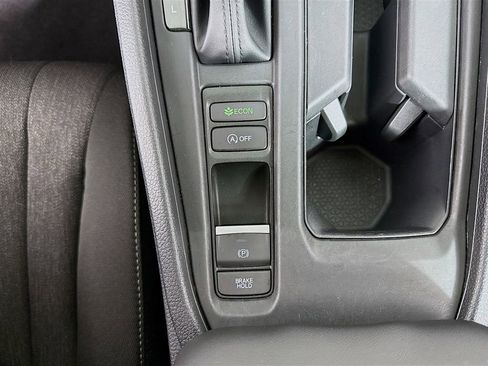 Used 2025 Honda Accord SE image 22