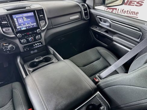 Used 2025 RAM 1500 Big Horn AWD/4WD image 27