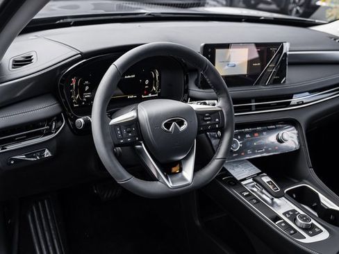 New 2026 INFINITI QX60 Luxe image 18