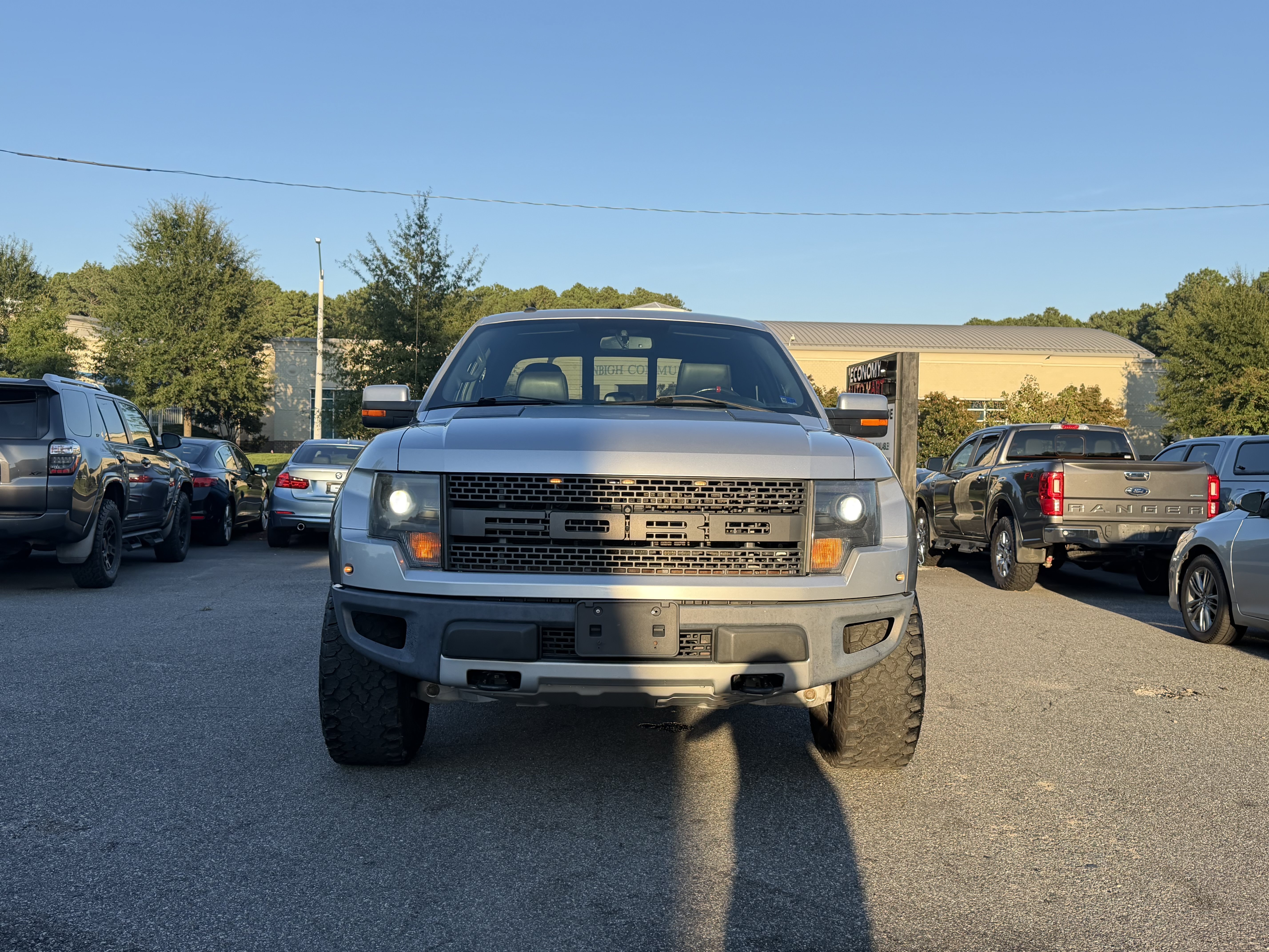 Used 2013 Ford F150 Raptor w/ Luxury Equipment Group AWD/4WD image 3