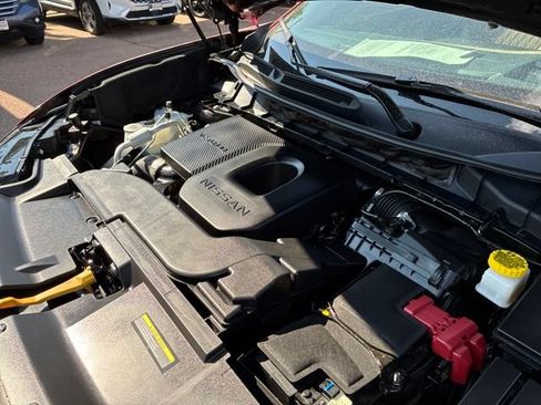 Certified 2025 Nissan Murano Platinum w/ Cargo Package AWD/4WD image 16